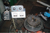 溶接電流・アーク電圧の管理の写真02